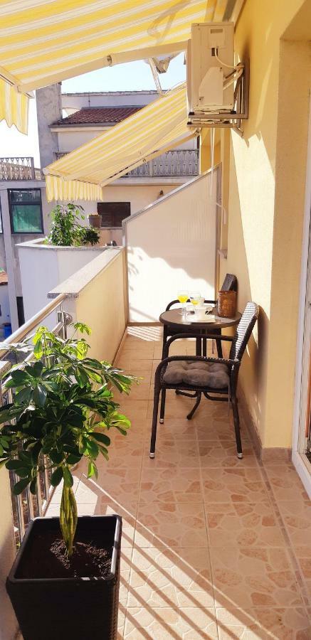 Apartmani Lili Sukošan Exteriér fotografie