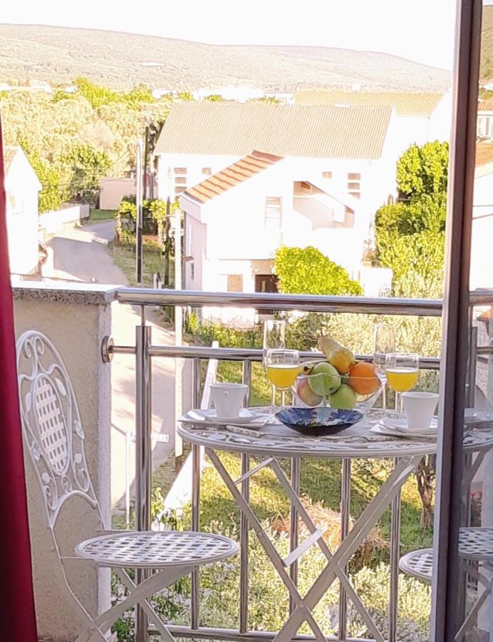 Apartmani Lili Sukošan Exteriér fotografie